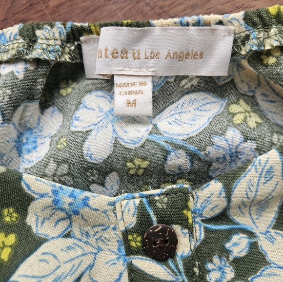 Monteau sz.M Floral olive green midi dress with front split and tie waist. - Picture 3 of 10